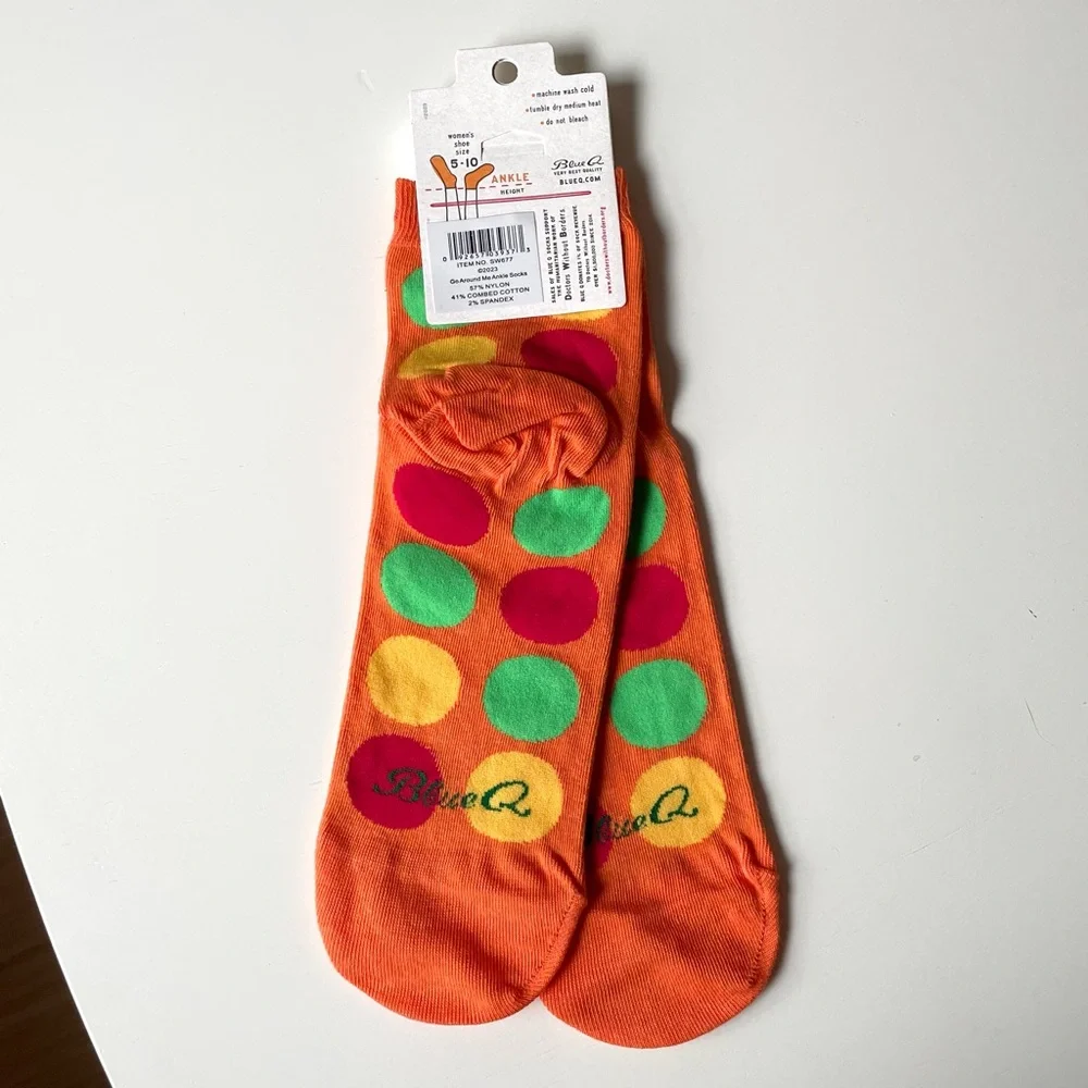 Blue Q NWT Go Around Me women’s ankle socks driving road rage